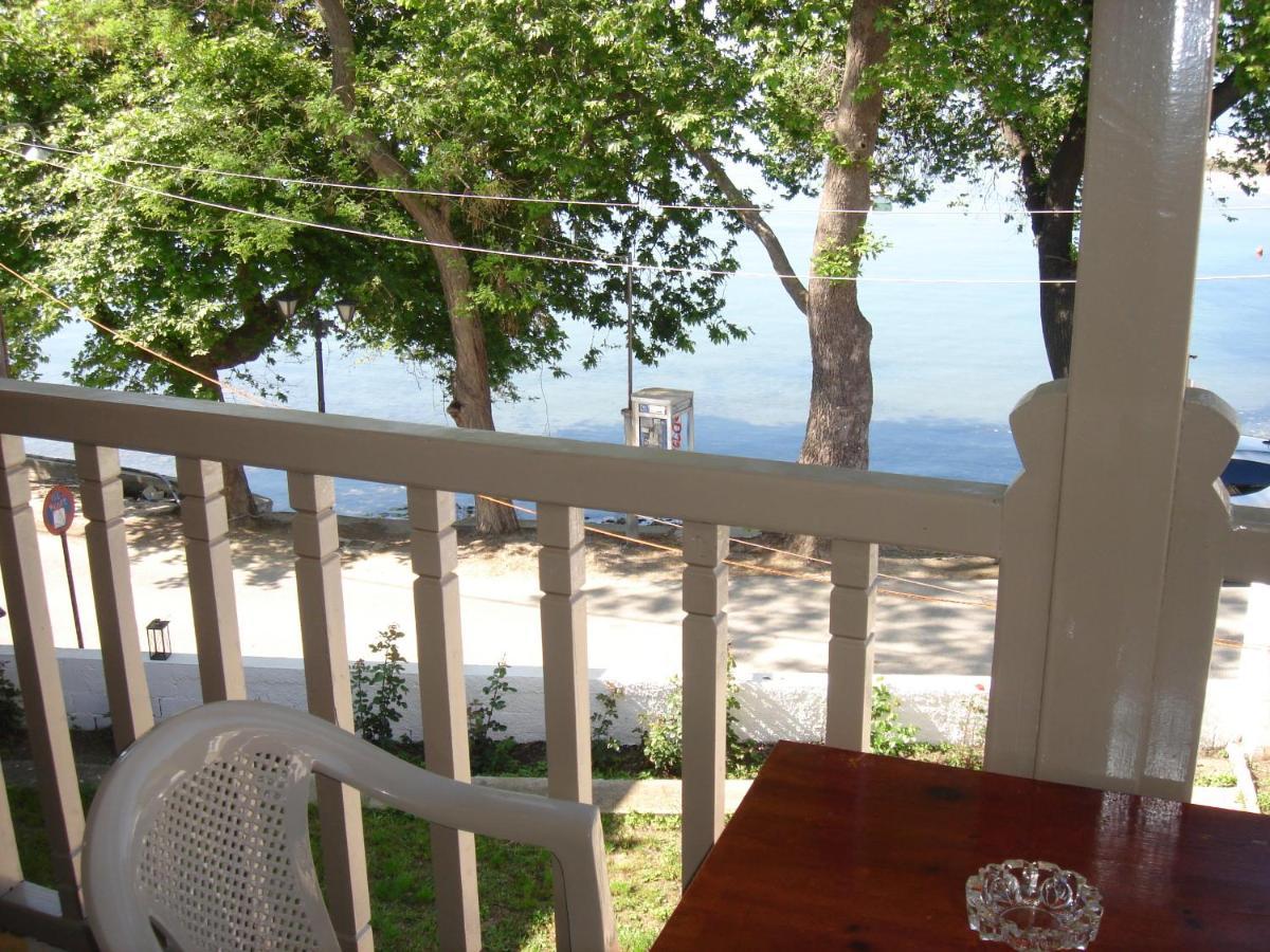 Olga Studios Afissos Bagian luar foto